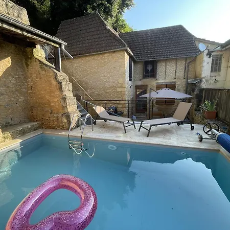 Maison En Pierre Avec Piscine Et Terrasse Pour 6 *